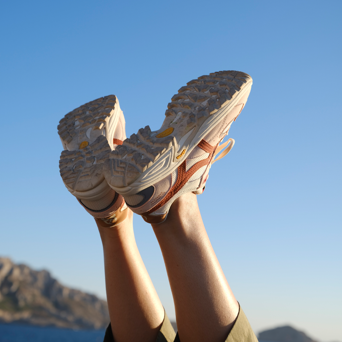 CAPRA – BLOSSOM – FUNKTIONELLE UND NACHHALTIGE SNEAKERS