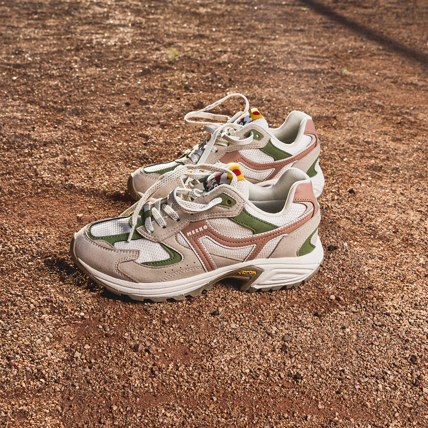 CAPRA - OLIVE - BASKETS TECHNIQUES ET DURABLES