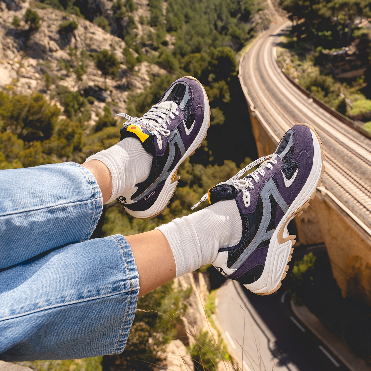 CAPRA - PURPLE - BASKETS TECHNIQUES ET DURABLES