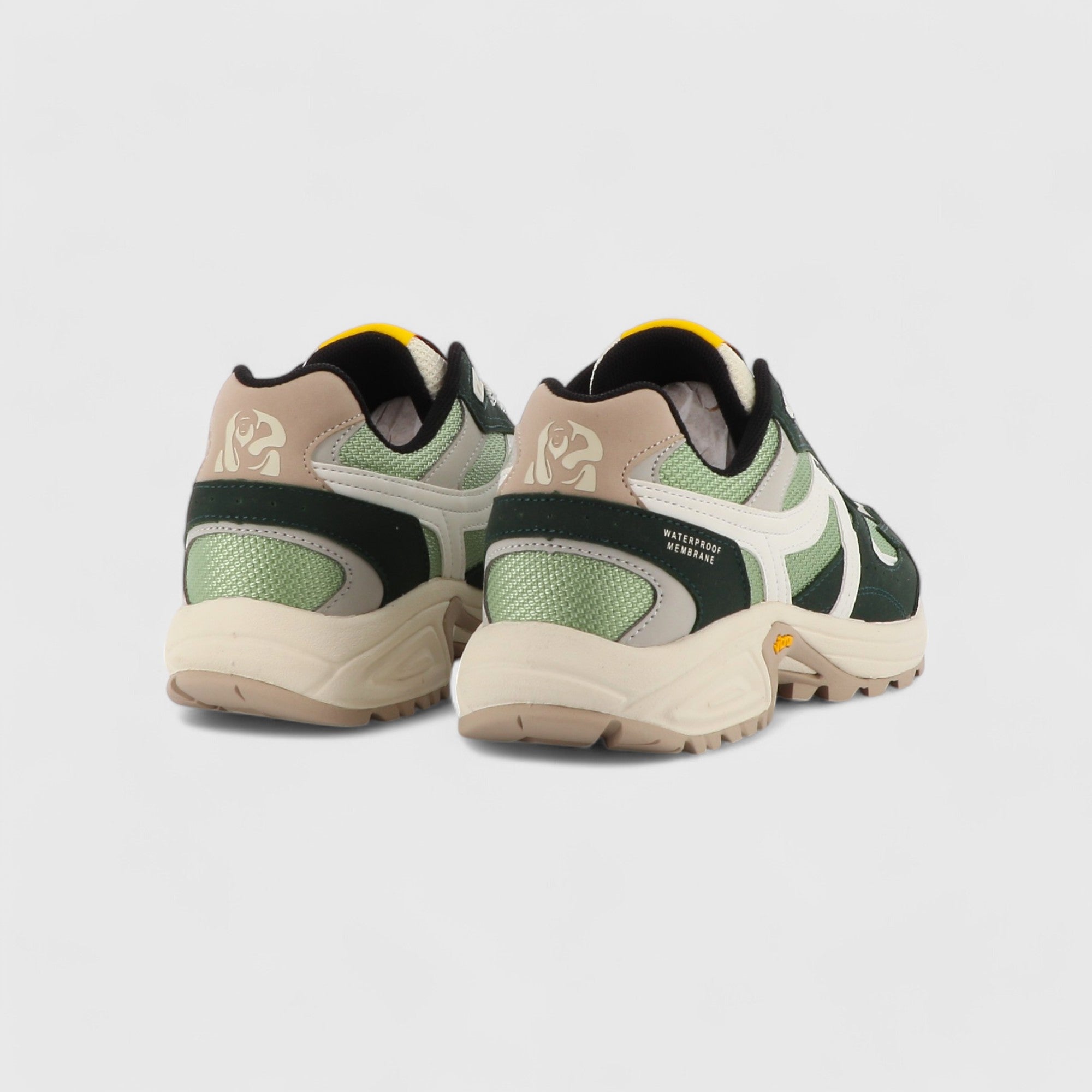 CAPRA - LYCHEN - BASKETS TECHNIQUES ET DURABLES