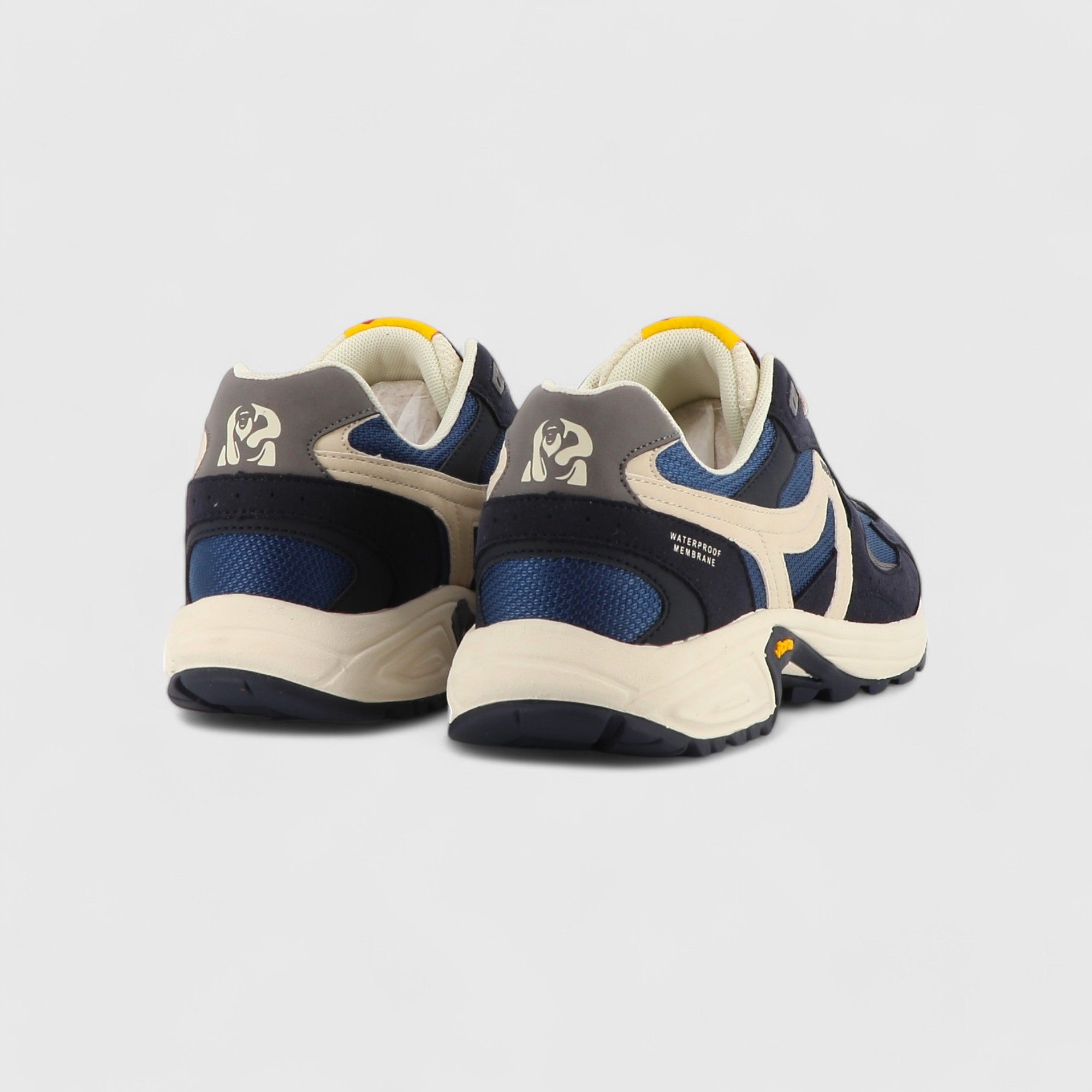 CAPRA - NAVY - BASKETS TECHNIQUES ET DURABLES