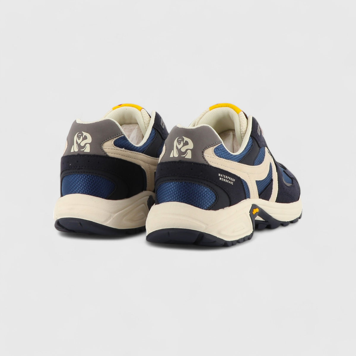 CAPRA - NAVY - BASKETS TECHNIQUES ET DURABLES