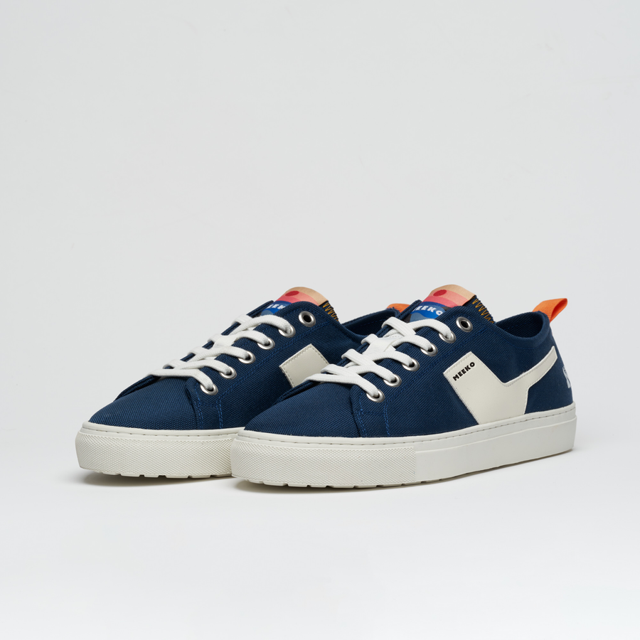 LUTRA - OCEAN - Urbane Sneaker, langlebig und verantwortungsbewusst, aus Cordura-Gewebe, in Ozeanblau und Beige, mit weißen Schnürsenkeln und weißer Sohle