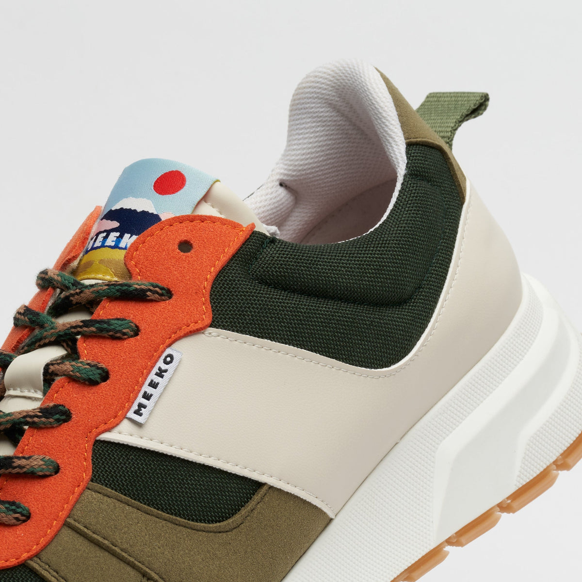 COCO PONGO CORDURA® - Jungle nachhaltige und verantwortungsvolle Outdoor-Sneaker, Beige-Khaki, Grün und Orange, technische Schnürsenkel, weiße und braune Sohlen