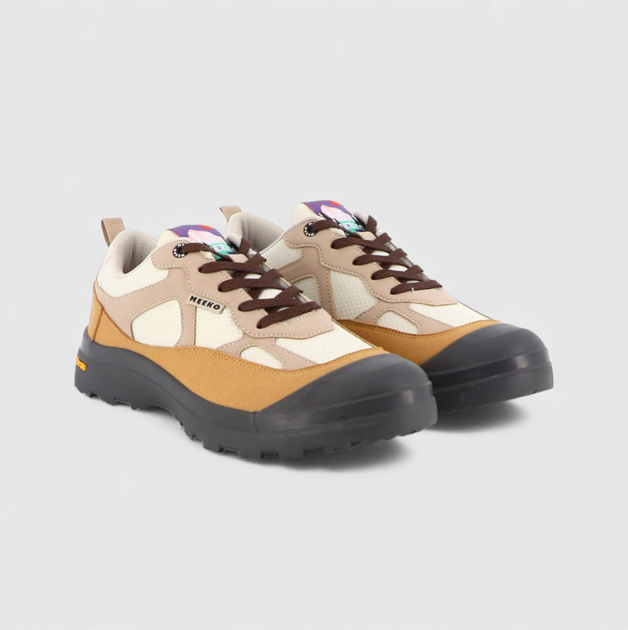 NANUK - TAUPE - BASKETS TECHNIQUES ET DURABLES