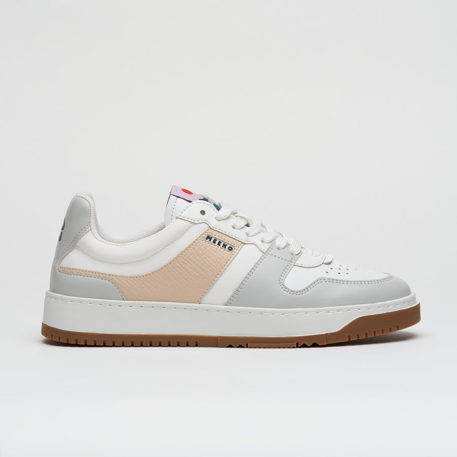 KIBOKO - Beige - nachhaltige und verantwortungsbewusste Urban-Sneaker, beige-grau und weiß mit weißen Schnürsenkeln und brauner Sohle